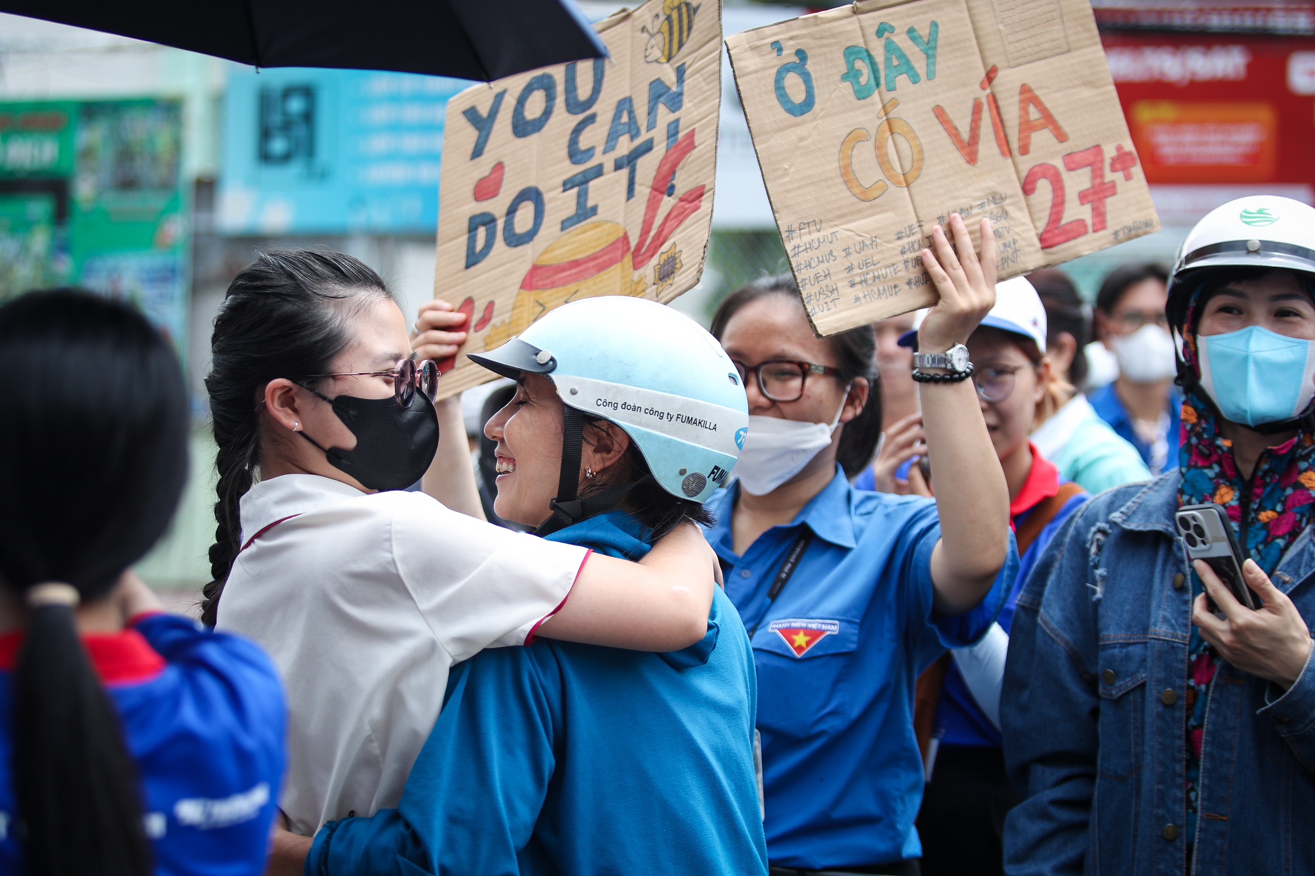 Ngày gia đình Việt Nam: Mẹ học lớp 3 mong con vào ĐH, một đời bình an- Ảnh 10. Ngày gia đình Việt Nam: Mẹ học lớp 3 mong con vào ĐH, một đời bình an- Ảnh 10.