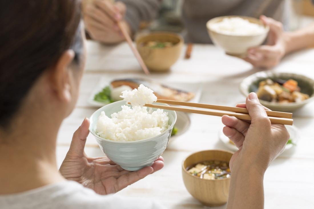 Giảm cân nên tránh 3 loại thực phẩm màu trắng - Ảnh 3. Giảm cân nên tránh 3 loại thực phẩm màu trắng - Ảnh 3.