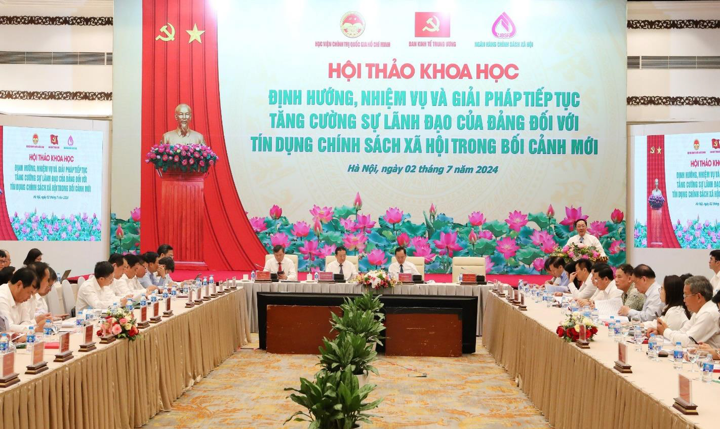 Các đại biểu là các nhà quản lý, chuyên gia, nhà khoa học, các doanh nghiệp tham dự Hội thảo Các đại biểu là các nhà quản lý, chuyên gia, nhà khoa học, các doanh nghiệp tham dự Hội thảo