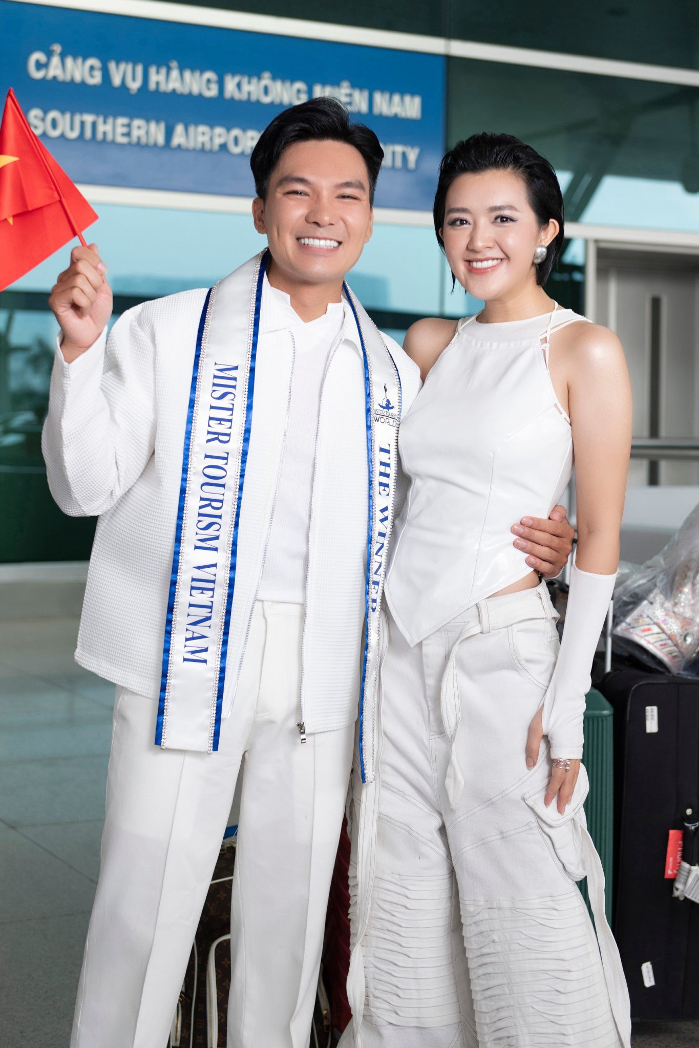 MC Quốc Trí lên đường thi Nam vương Du lịch Thế giới 2023 - Ảnh 3. MC Quốc Trí lên đường thi Nam vương Du lịch Thế giới 2023 - Ảnh 3.