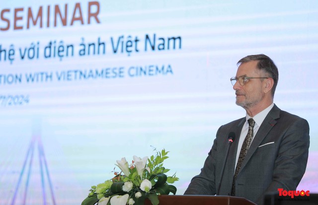 Thứ trưởng Tạ Quang Đông tham dự hội thảo “Điện ảnh Pháp và mối quan hệ với điện ảnh Việt Nam” - Ảnh 5. Thứ trưởng Tạ Quang Đông tham dự hội thảo “Điện ảnh Pháp và mối quan hệ với điện ảnh Việt Nam” - Ảnh 5.