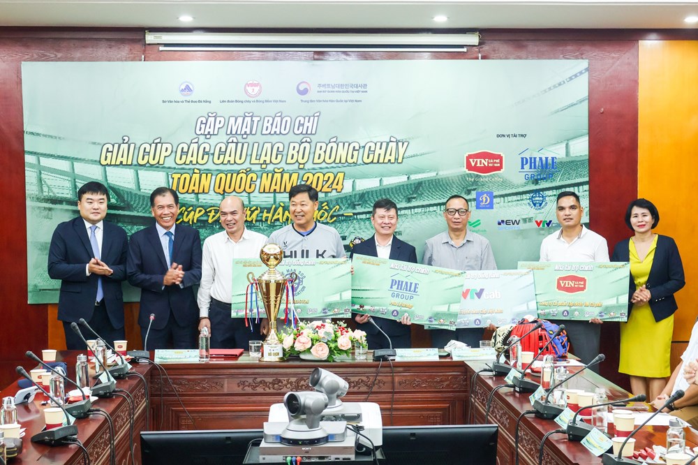 Cúp các CLB bóng chày toàn quốc 2024 tăng số lượng đội, hứa hẹn hấp dẫn- Ảnh 2. Cúp các CLB bóng chày toàn quốc 2024 tăng số lượng đội, hứa hẹn hấp dẫn- Ảnh 2.