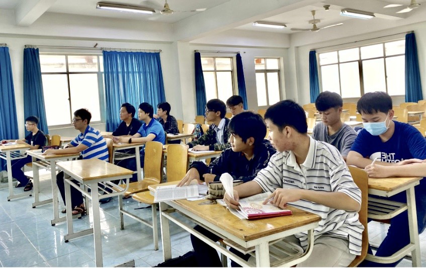 Vướng mắc liên thông ĐH cho người học trung cấp, vì sao?- Ảnh 2. Vướng mắc liên thông ĐH cho người học trung cấp, vì sao?- Ảnh 2.