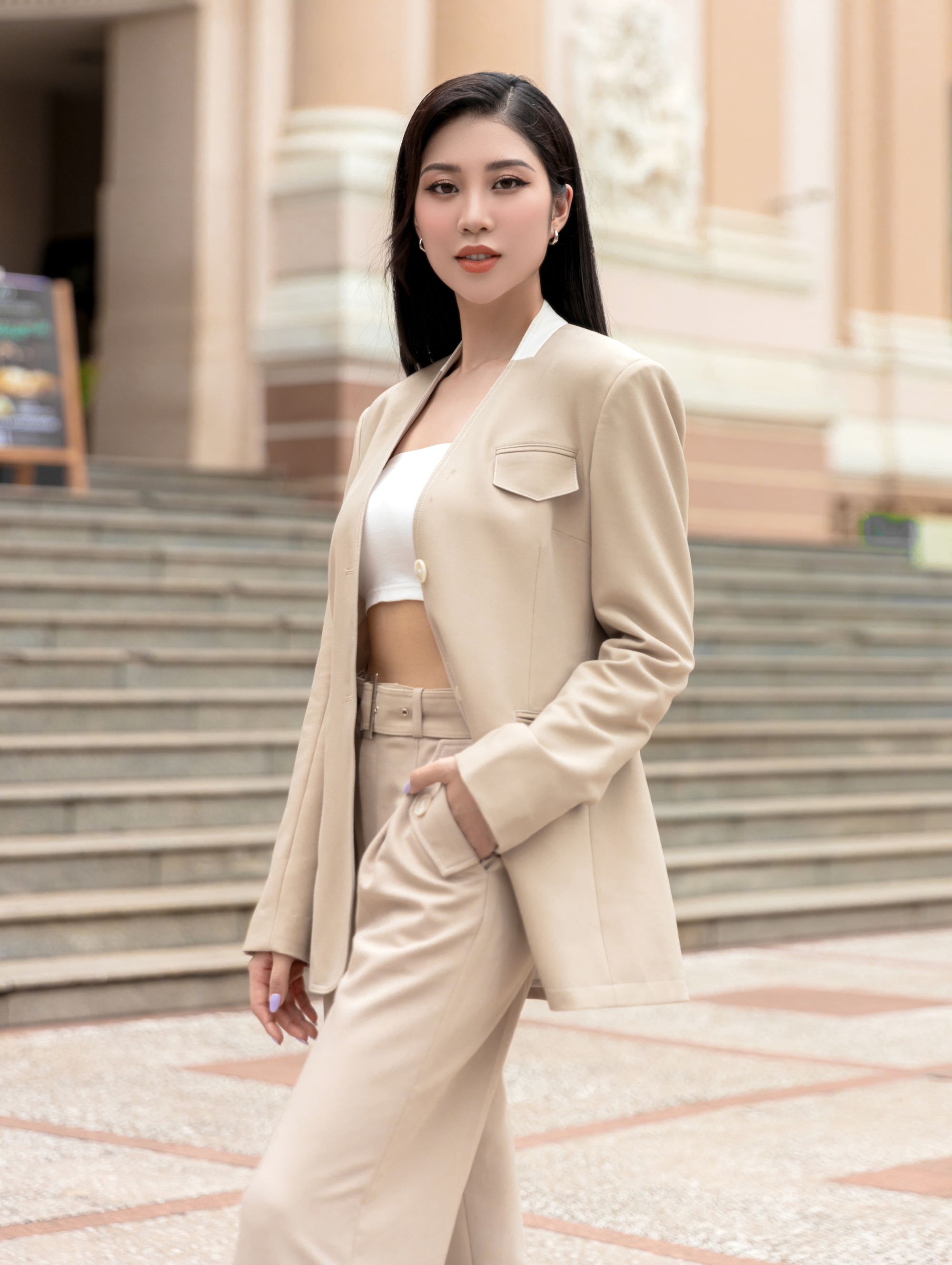 Hoa hậu Lan Anh xinh đẹp, lôi cuốn trước thềm thi Miss Earth 2023, hiếm hoi tiết lộ về mẹ ruột - Ảnh 7. Hoa hậu Lan Anh xinh đẹp, lôi cuốn trước thềm thi Miss Earth 2023, hiếm hoi tiết lộ về mẹ ruột - Ảnh 7.