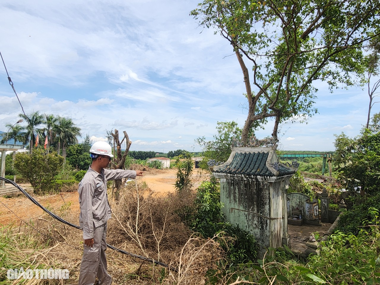 Nhà thầu Nhà thầu