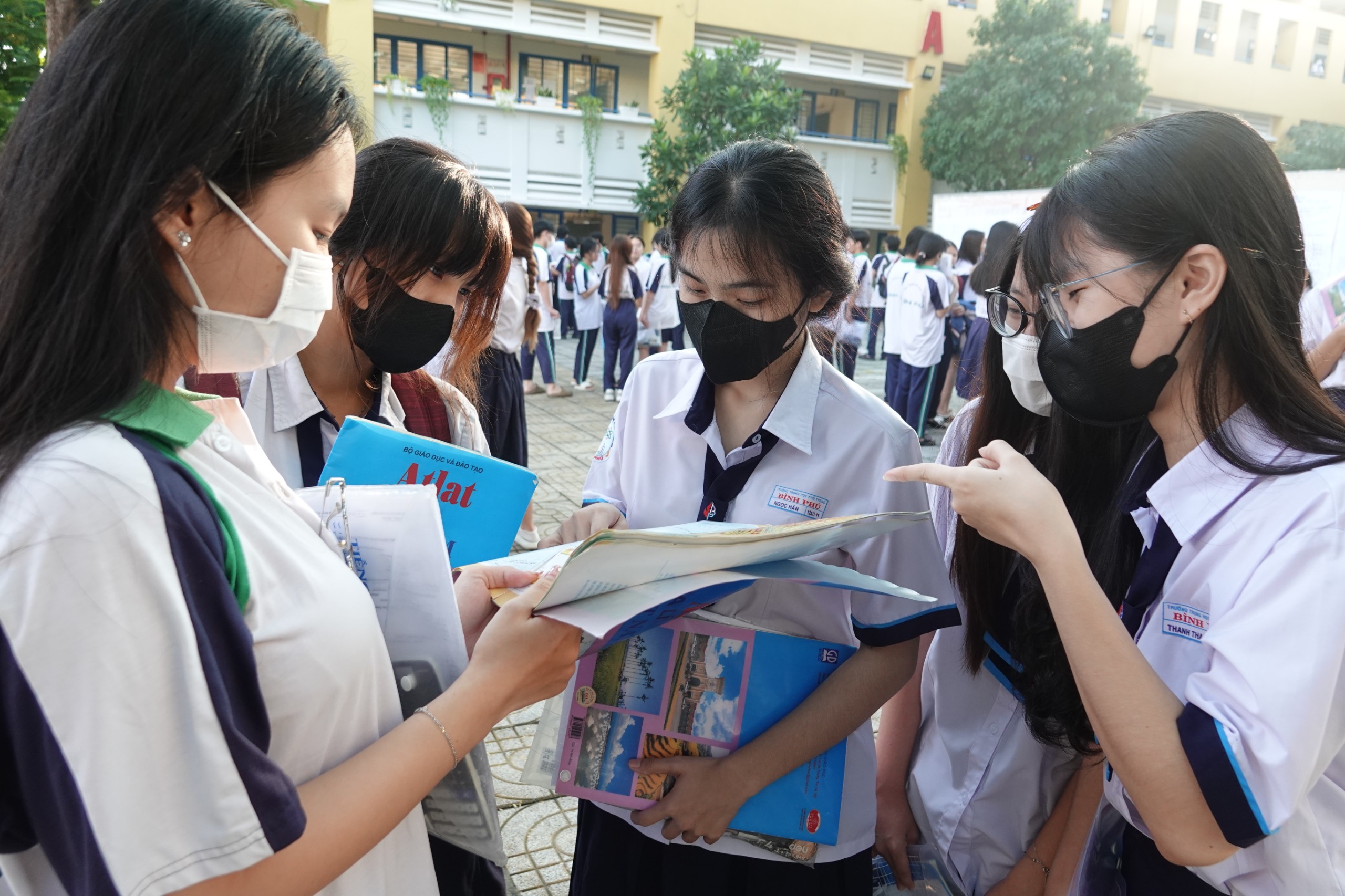 Thi tốt nghiệp THPT 2024: Xem gợi ý giải đề thi môn hóa học tại đây- Ảnh 3. Thi tốt nghiệp THPT 2024: Xem gợi ý giải đề thi môn hóa học tại đây- Ảnh 3.