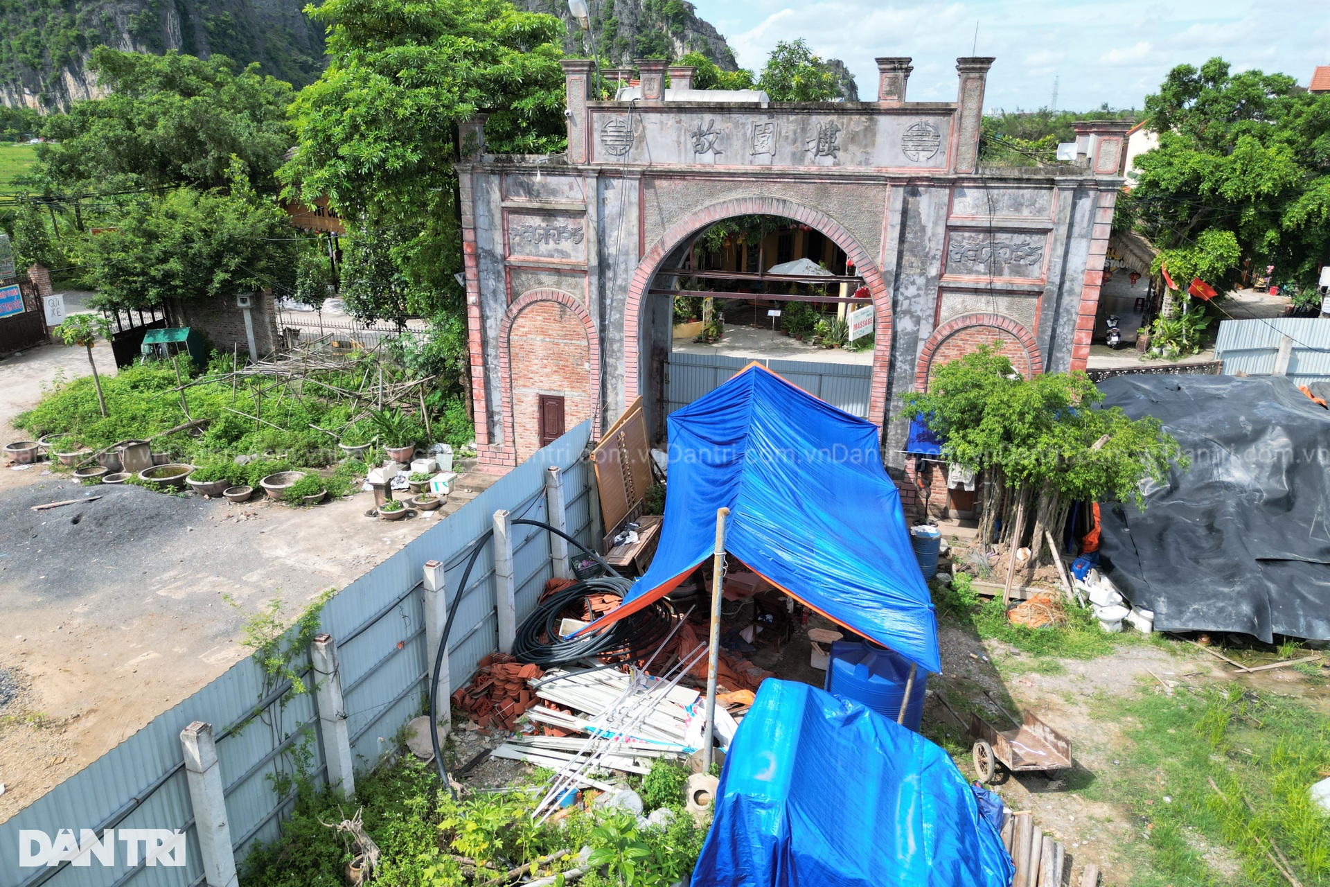 Cảnh hoang tàn trong Làng Việt cổ nổi tiếng ở Ninh Bình - 3 Cảnh hoang tàn trong Làng Việt cổ nổi tiếng ở Ninh Bình - 3