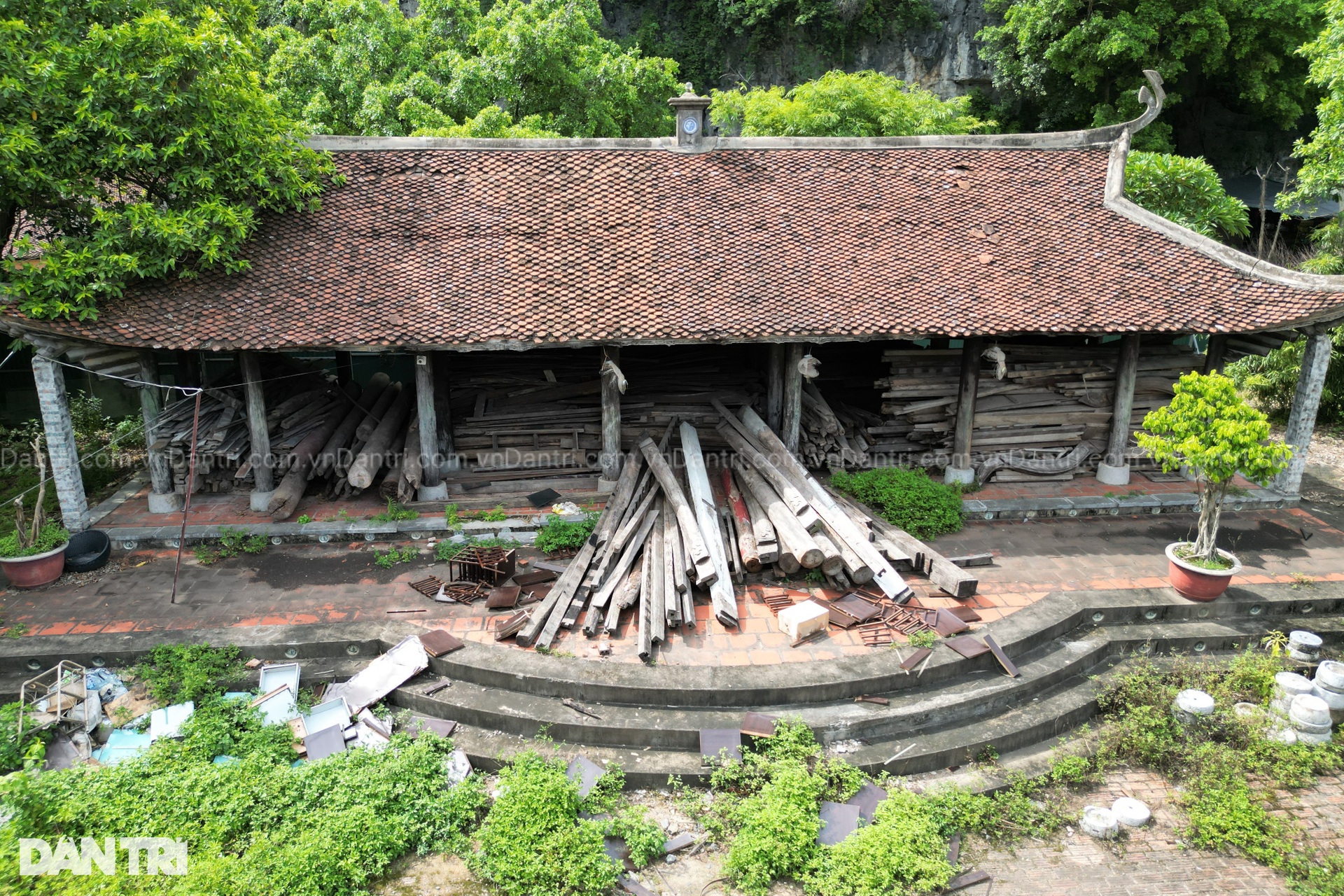 Cảnh hoang tàn trong Làng Việt cổ nổi tiếng ở Ninh Bình - 5 Cảnh hoang tàn trong Làng Việt cổ nổi tiếng ở Ninh Bình - 5