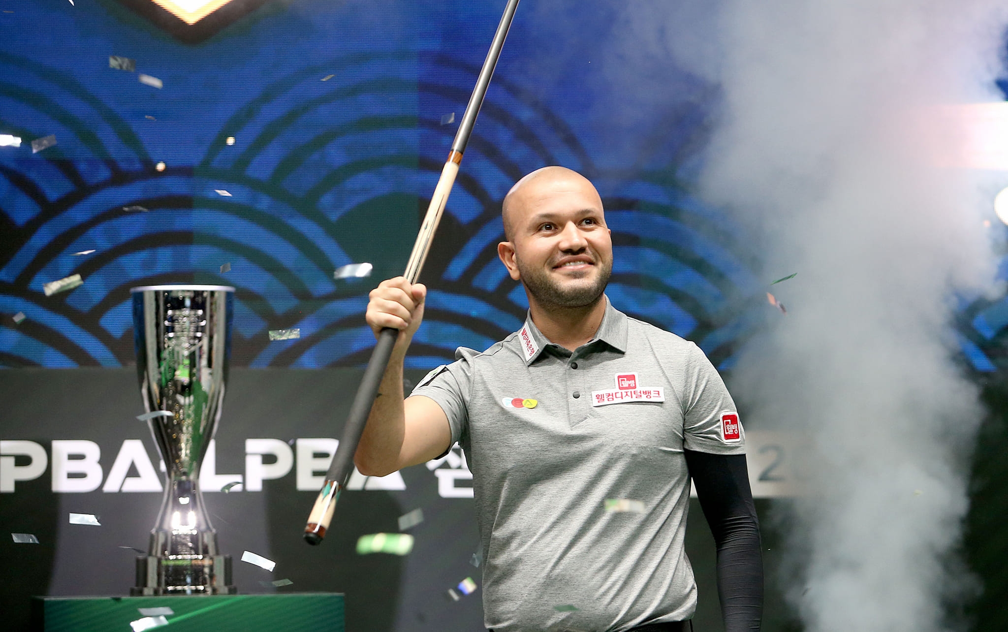 World Cup billiards 3 băng có Trần Quyết Chiến: Khi đối thủ thiên tài cũng sợ 'vòng gửi xe'- Ảnh 3. World Cup billiards 3 băng có Trần Quyết Chiến: Khi đối thủ thiên tài cũng sợ 'vòng gửi xe'- Ảnh 3.