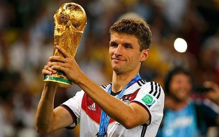 Thomas Muller giã từ tuyển Đức- Ảnh 3. Muller tức giận trước quyết định của HLV Low