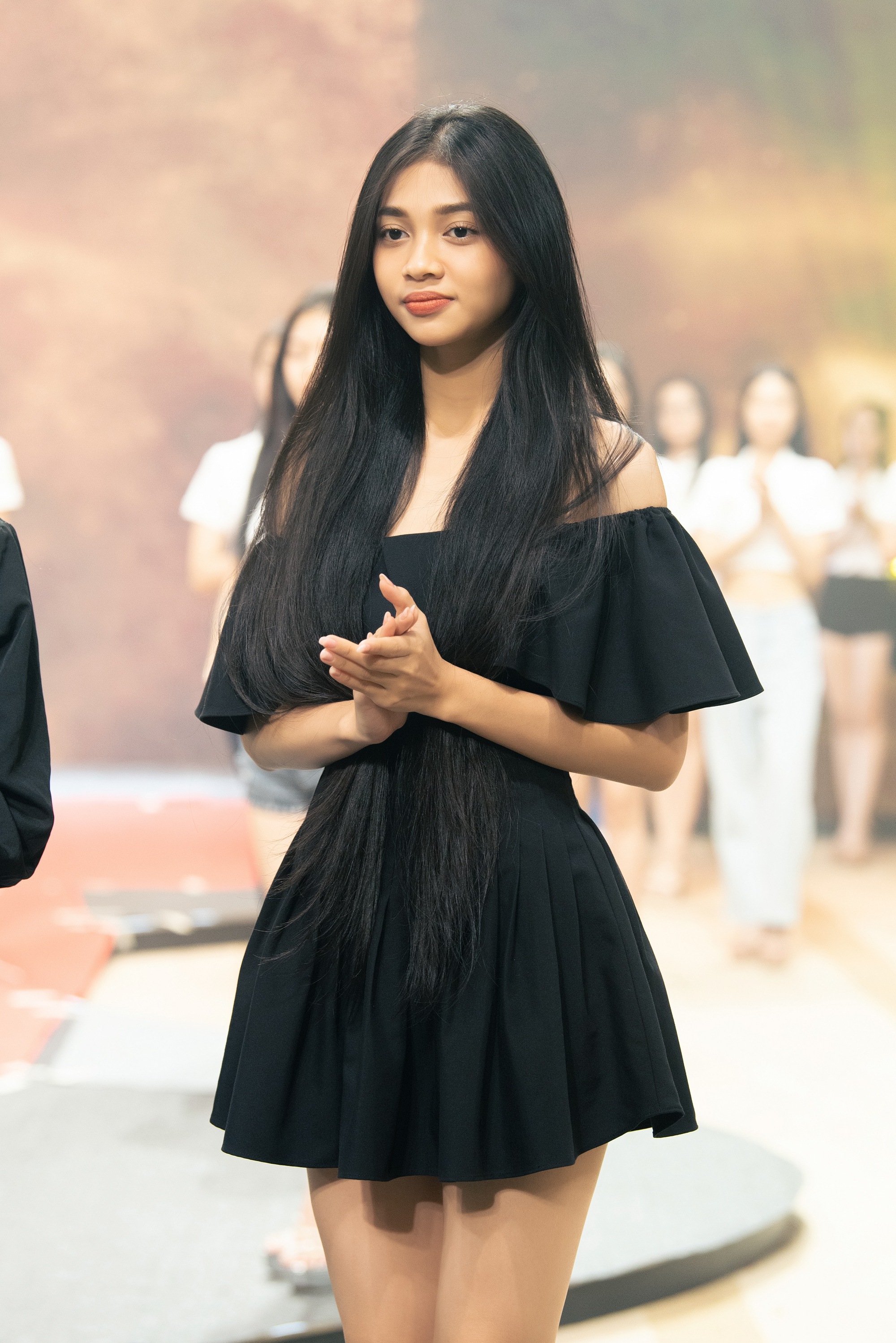Thí sinh Miss Grand Vietnam 2023 hé lộ "bí kíp" giữ thân hình nóng bỏng trước phần trình diễn bikini - Ảnh 4. Thí sinh Miss Grand Vietnam 2023 hé lộ "bí kíp" giữ thân hình nóng bỏng trước phần trình diễn bikini - Ảnh 4.