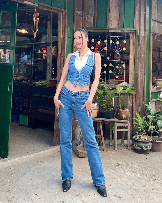 Vợ của anh tài Cường Seven: Chuyên diện đồ sexy, tôn dáng bốc lửa - Ảnh 2. Vợ của anh tài Cường Seven: Chuyên diện đồ sexy, tôn dáng bốc lửa - Ảnh 2.