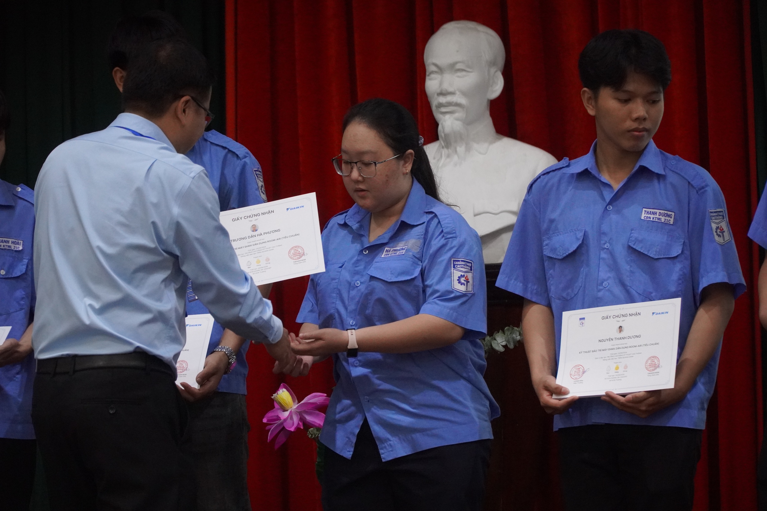 Doanh nghiệp thiếu lao động kỹ thuật, sinh viên ứng tuyển là có việc ngay - Ảnh 5. Doanh nghiệp thiếu lao động kỹ thuật, sinh viên ứng tuyển là có việc ngay - Ảnh 5.