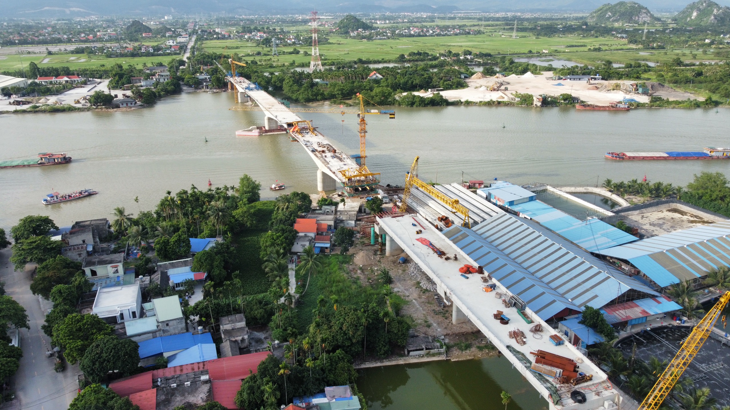 Hải Phòng: Phấn đấu hợp long cầu Lại Xuân trong tháng 8- Ảnh 3. Hải Phòng: Phấn đấu hợp long cầu Lại Xuân trong tháng 8- Ảnh 3.