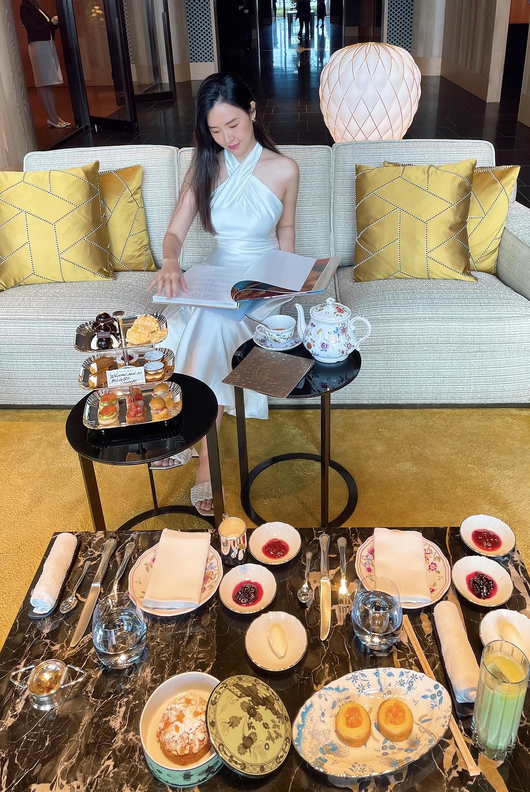 Hết đám cưới rồi mà Midu vẫn Hết đám cưới rồi mà Midu vẫn