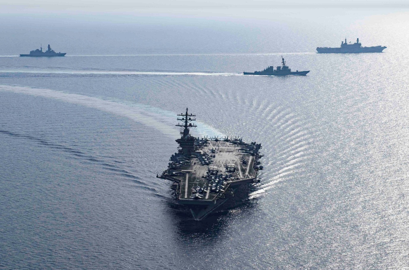 USS Dwight D. Eisenhower trở về sau 9 tháng tác chiến cường độ cao ở Biển Đỏ- Ảnh 7. USS Dwight D. Eisenhower trở về sau 9 tháng tác chiến cường độ cao ở Biển Đỏ- Ảnh 7.