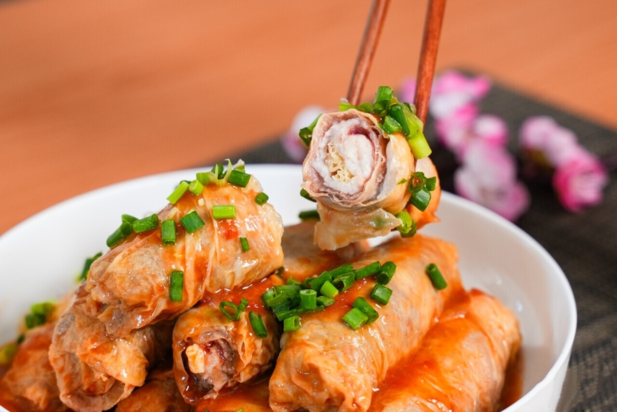 Váng đậu cuộn tôm bò sốt cà mềm ngọt - Ảnh 7. Váng đậu cuộn tôm bò sốt cà mềm ngọt - Ảnh 7.