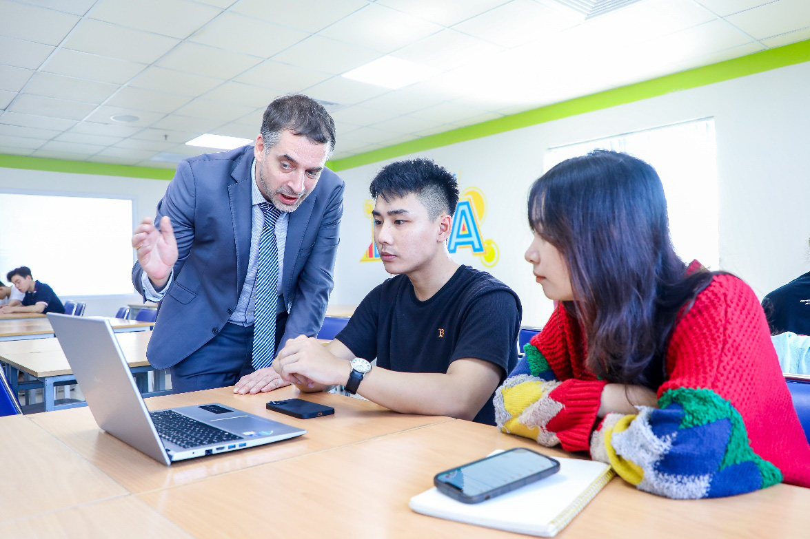 Biết điểm thi tốt nghiệp THPT 2024, thí sinh làm gì tiếp theo?- Ảnh 3. Biết điểm thi tốt nghiệp THPT 2024, thí sinh làm gì tiếp theo?- Ảnh 3.