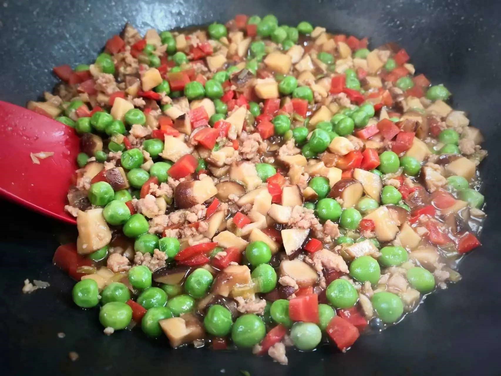 Mùa hè, có 1 loại "rau" tốt cho thị lực, bổ sung canxi và làm đẹp da: Đem làm 3 món ăn vừa ngon lại rất dễ chế biến - Ảnh 5. Mùa hè, có 1 loại "rau" tốt cho thị lực, bổ sung canxi và làm đẹp da: Đem làm 3 món ăn vừa ngon lại rất dễ chế biến - Ảnh 5.