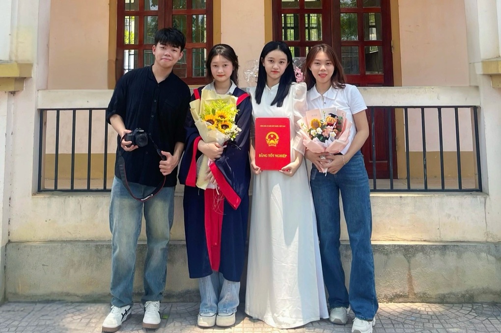 Nữ sinh xứ Nghệ thủ khoa khối C: Em muốn làm biên tập viên - 2 Nữ sinh xứ Nghệ thủ khoa khối C: Em muốn làm biên tập viên - 2
