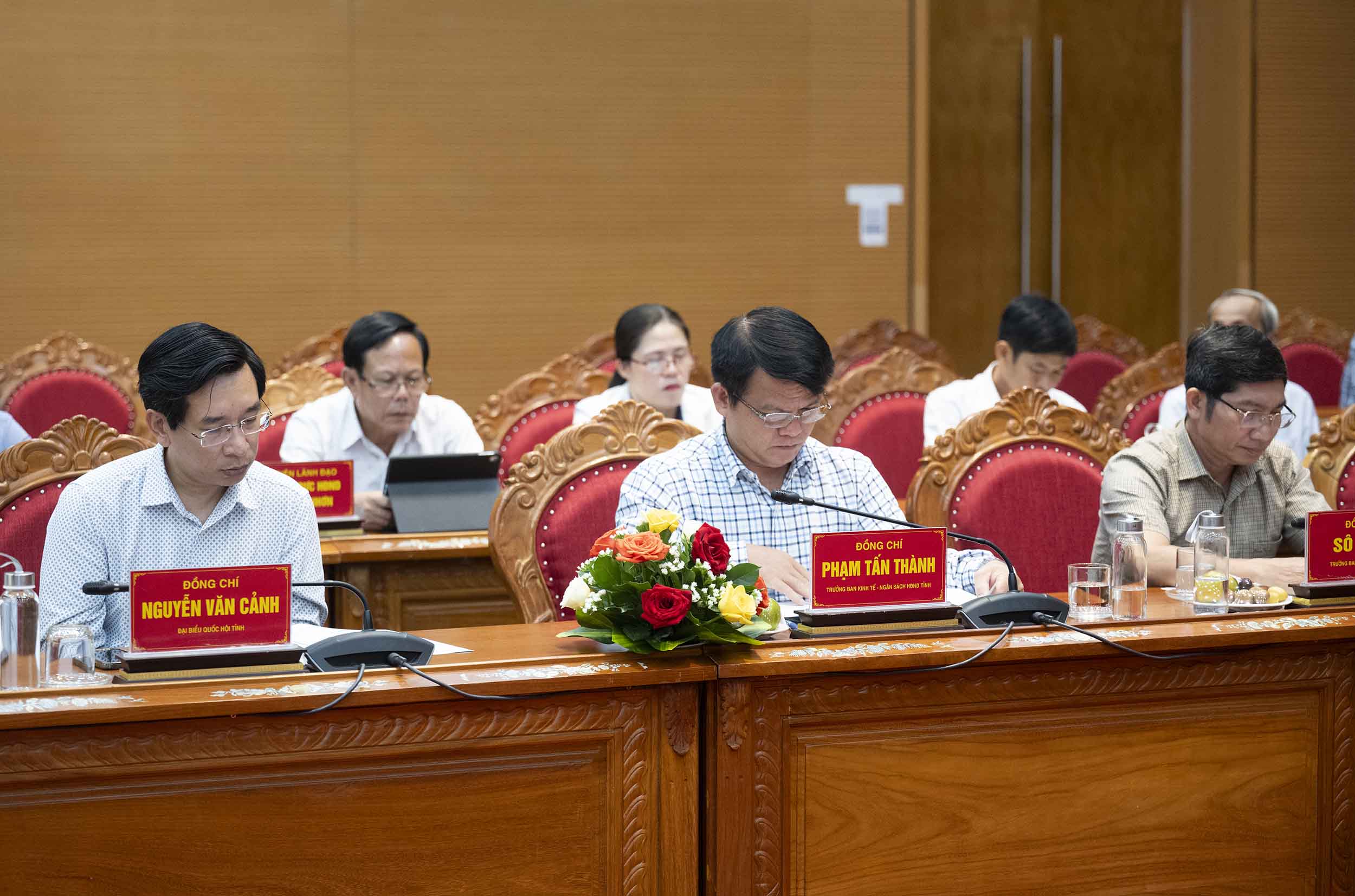 Phó Chủ tịch Quốc hội, Thượng tướng Trần Quang Phương chủ trì cuộc làm việc với Thường trực HĐND tỉnh Bình Định