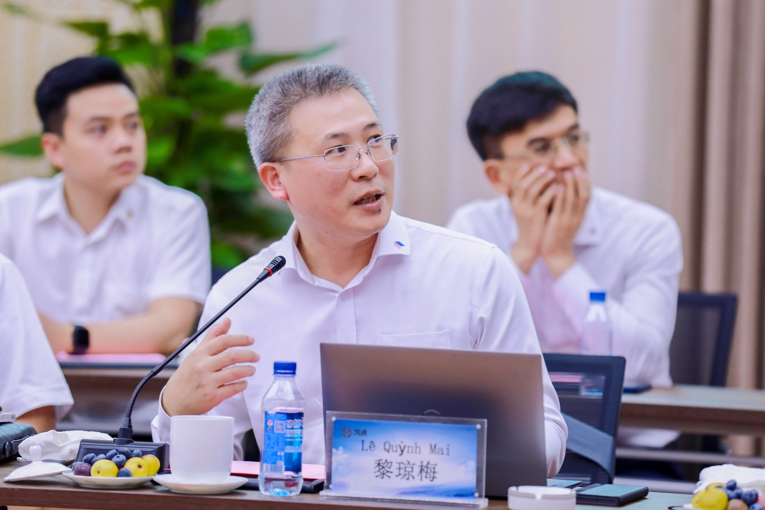Tìm hướng đi phù hợp cho trạm dừng nghỉ cao tốc- Ảnh 2. Tìm hướng đi phù hợp cho trạm dừng nghỉ cao tốc- Ảnh 2.