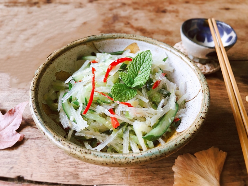 Rau câu trộn dưa chuột giòn ngon mát lạnh - Ảnh 5. Rau câu trộn dưa chuột giòn ngon mát lạnh - Ảnh 5.