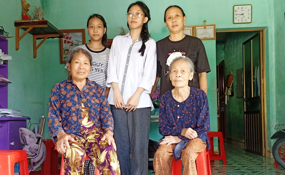 Gia đình của thủ khoa