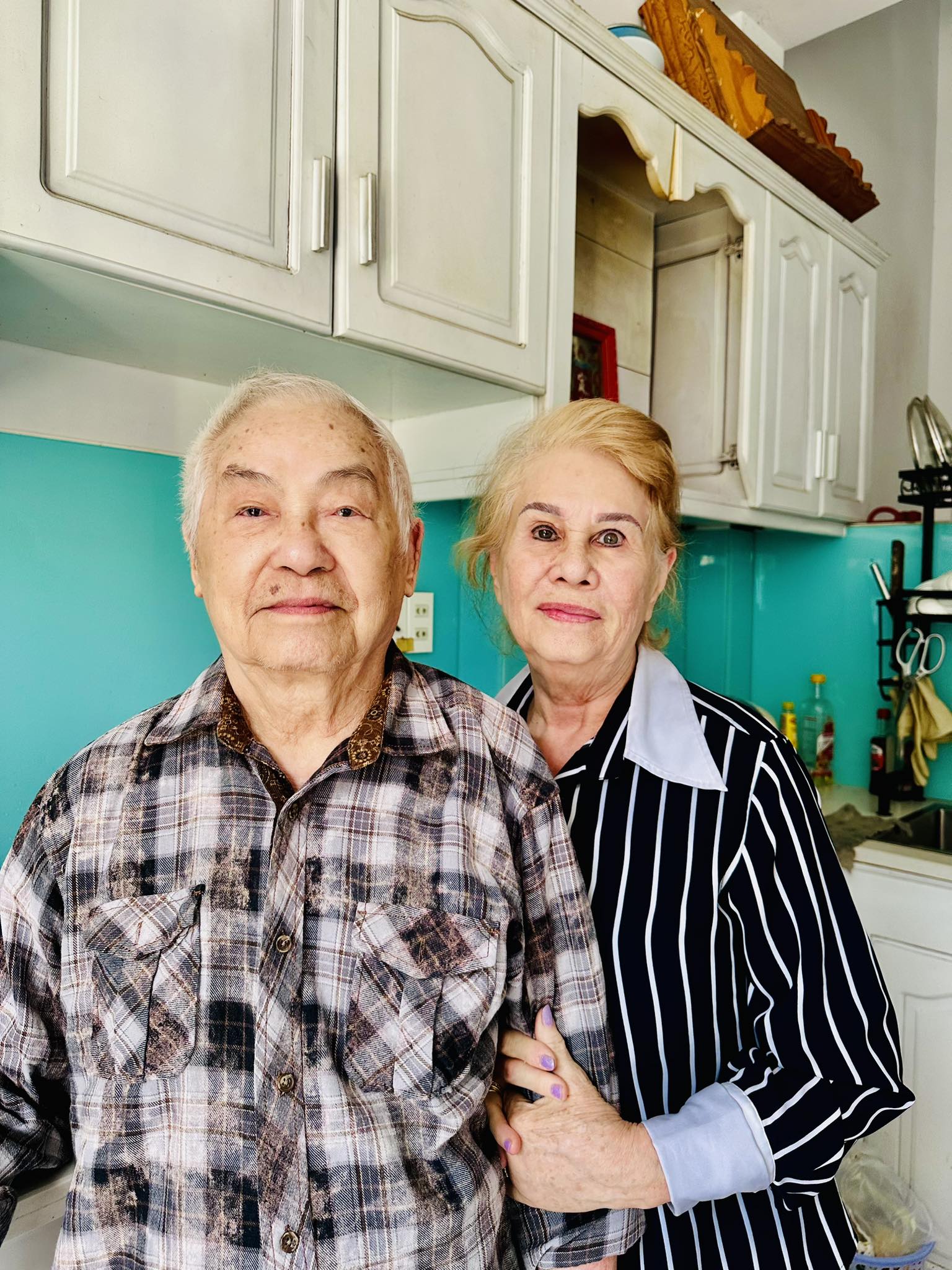 Nghệ sĩ hải ngoại đón xuân vọng cố hương- Ảnh 4. Nghệ sĩ hải ngoại đón xuân vọng cố hương- Ảnh 4.