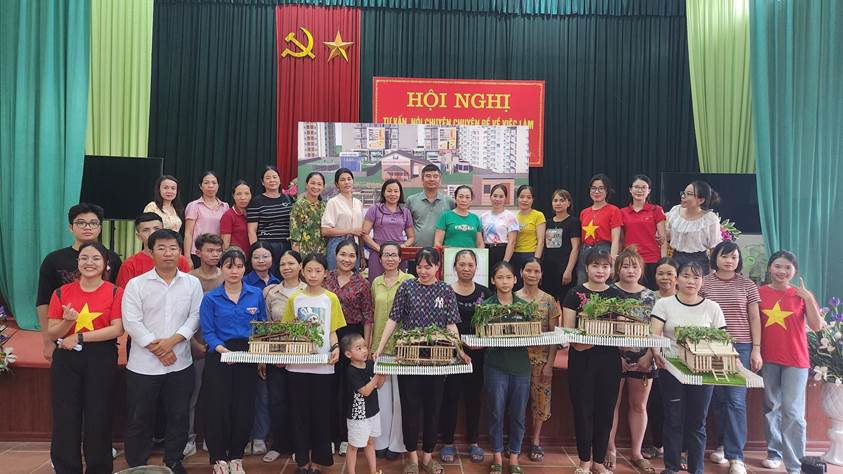 Định hình tư duy khởi nghiệp cho học sinh từ trên ghế nhà trường- Ảnh 2. Định hình tư duy khởi nghiệp cho học sinh từ trên ghế nhà trường- Ảnh 2.