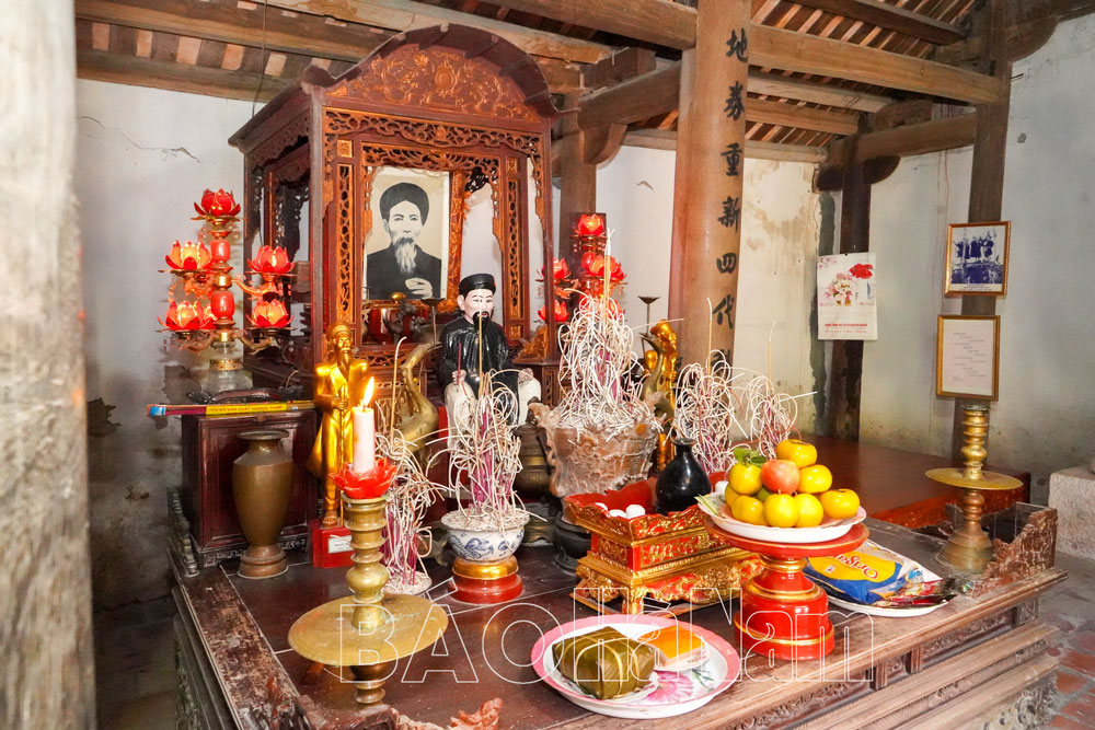 Làng cổ ở Hà Nam đẹp như phim, từ đường Nguyễn Khuyến là nhà cổ, bia đá khắc bài thơ nổi tiếng- Ảnh 11. Làng cổ ở Hà Nam đẹp như phim, từ đường Nguyễn Khuyến là nhà cổ, bia đá khắc bài thơ nổi tiếng- Ảnh 11.