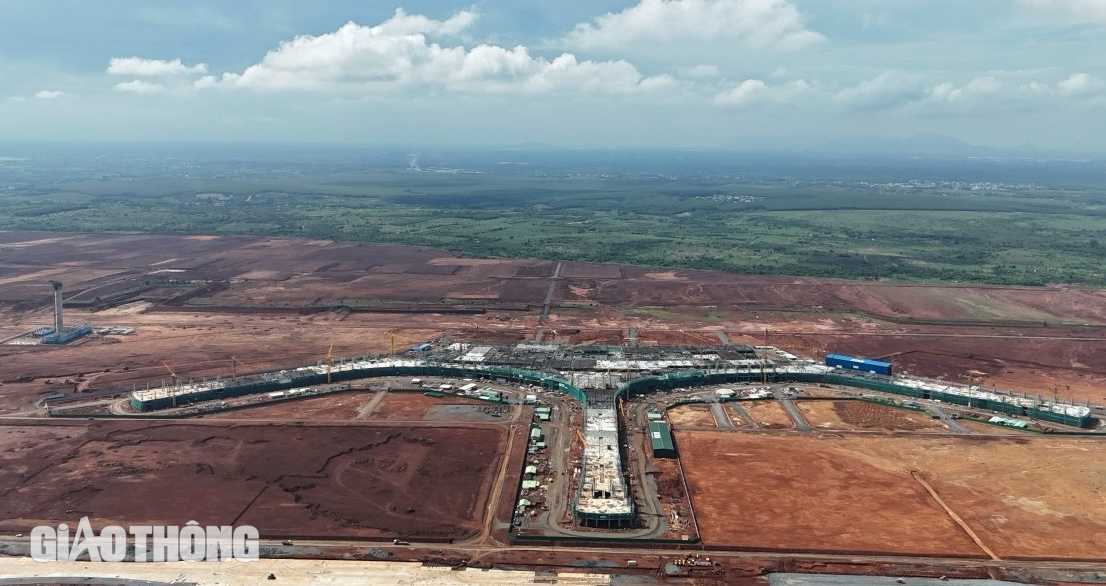 Lắp đường ống dài gần 6km đưa nước sạch vào sân bay Long Thành- Ảnh 12. Lắp đường ống dài gần 6km đưa nước sạch vào sân bay Long Thành- Ảnh 12.