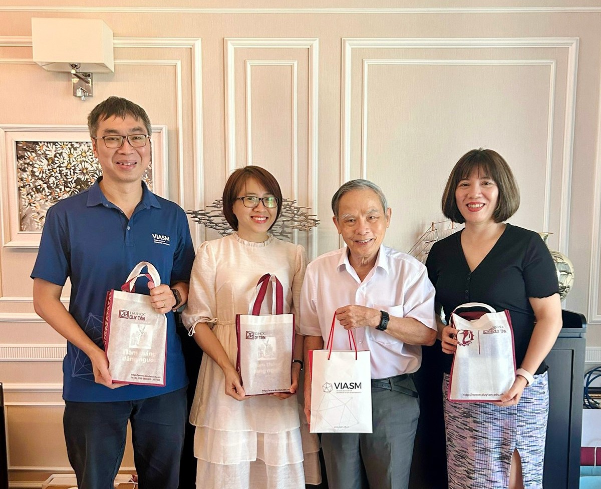 Việt Nam đăng cai hội nghị thế giới về Vật lý Toán - ICMP 2027 tại ĐH Duy Tân- Ảnh 4. Việt Nam đăng cai hội nghị thế giới về Vật lý Toán - ICMP 2027 tại ĐH Duy Tân- Ảnh 4.