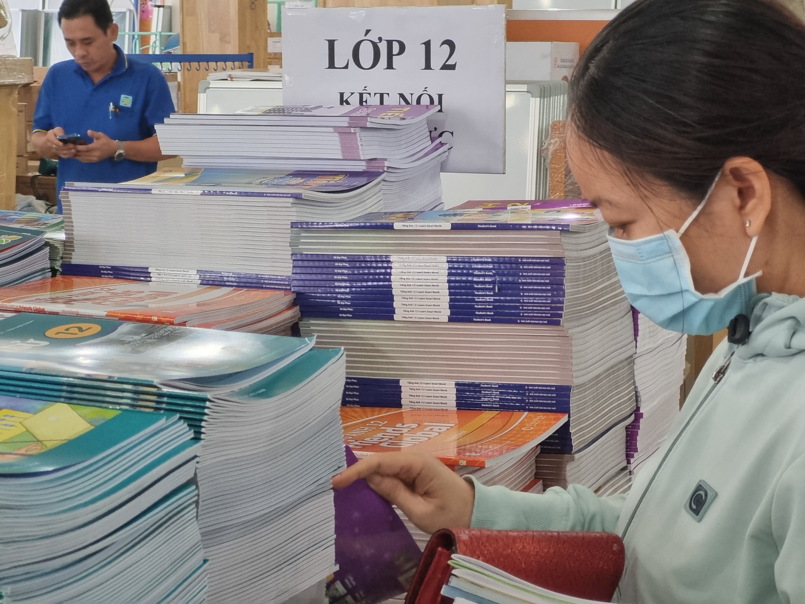 Dạy theo hướng mới chuẩn bị cho kỳ thi tốt nghiệp THPT từ năm 2025- Ảnh 2. Dạy theo hướng mới chuẩn bị cho kỳ thi tốt nghiệp THPT từ năm 2025- Ảnh 2.