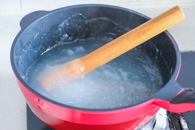 Bí quyết giải nhiệt ngày nóng nằm cả ở món mì thạch này, vị chua ngọt hấp dẫn lại cực kỳ dễ làm - Ảnh 2. Bí quyết giải nhiệt ngày nóng nằm cả ở món mì thạch này, vị chua ngọt hấp dẫn lại cực kỳ dễ làm - Ảnh 2.