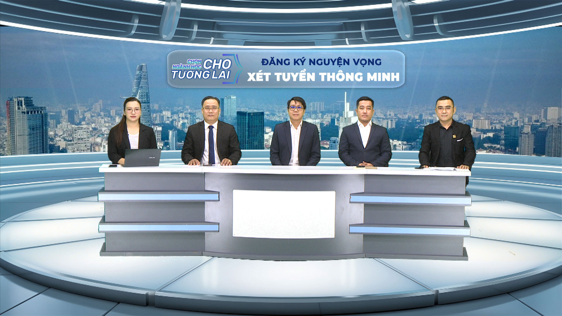 ‘Thí sinh chỉ rớt đại học khi không biết cách đăng ký nguyện vọng’- Ảnh 2. ‘Thí sinh chỉ rớt đại học khi không biết cách đăng ký nguyện vọng’- Ảnh 2.