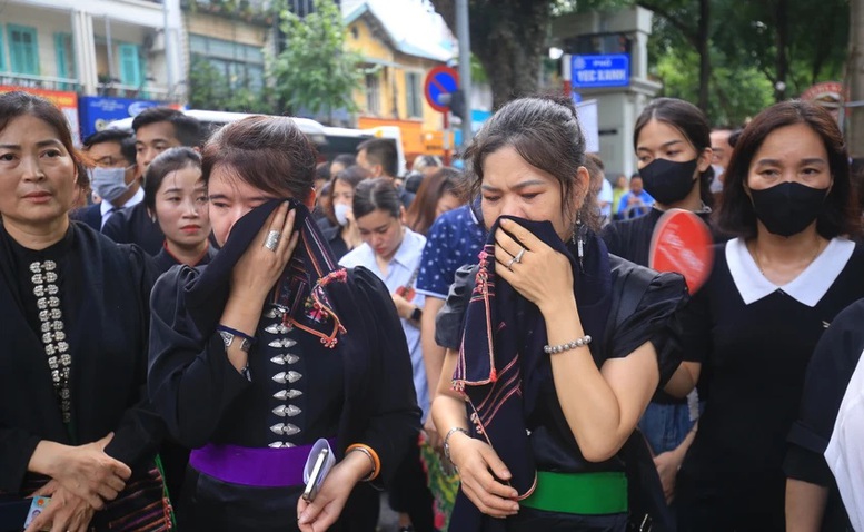 Những hình ảnh xúc động tại Lễ truy điệu Tổng Bí thư Nguyễn Phú Trọng- Ảnh 18. Những hình ảnh xúc động tại Lễ truy điệu Tổng Bí thư Nguyễn Phú Trọng- Ảnh 18.