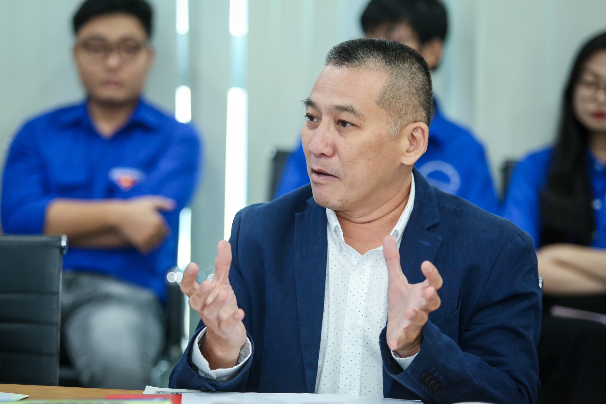 Báo Thanh Niên tổ chức cuộc thi sáng tác biểu trưng, ca khúc về thanh niên - Ảnh 2. Báo Thanh Niên tổ chức cuộc thi sáng tác biểu trưng, ca khúc về thanh niên - Ảnh 2.