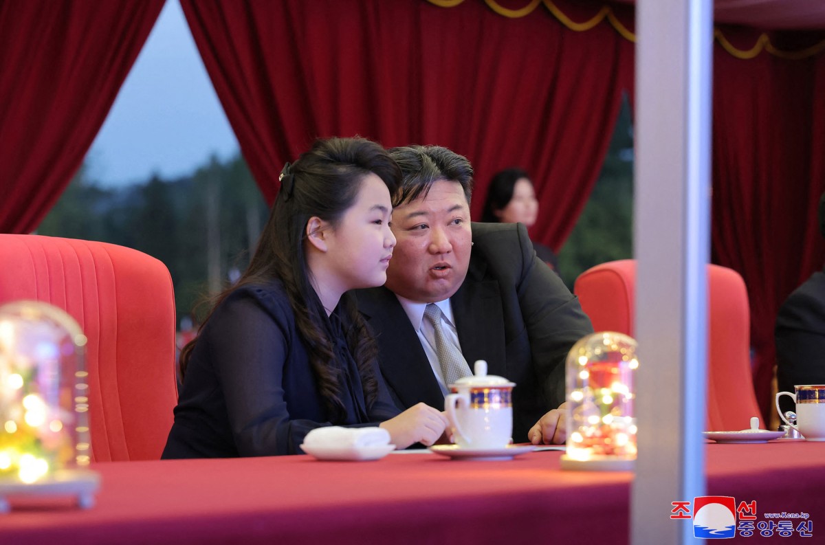 Con gái ông Kim Jong-un dự nhiều sự kiện quan trọng của Triều Tiên- Ảnh 2. Con gái ông Kim Jong-un dự nhiều sự kiện quan trọng của Triều Tiên- Ảnh 2.