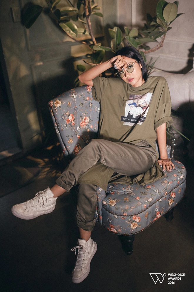 Suboi, cô nàng 'tắc kè hoa' của showbiz Việt và thú chơi trang sức răng xa xỉ- Ảnh 2. Suboi, cô nàng 'tắc kè hoa' của showbiz Việt và thú chơi trang sức răng xa xỉ- Ảnh 2.