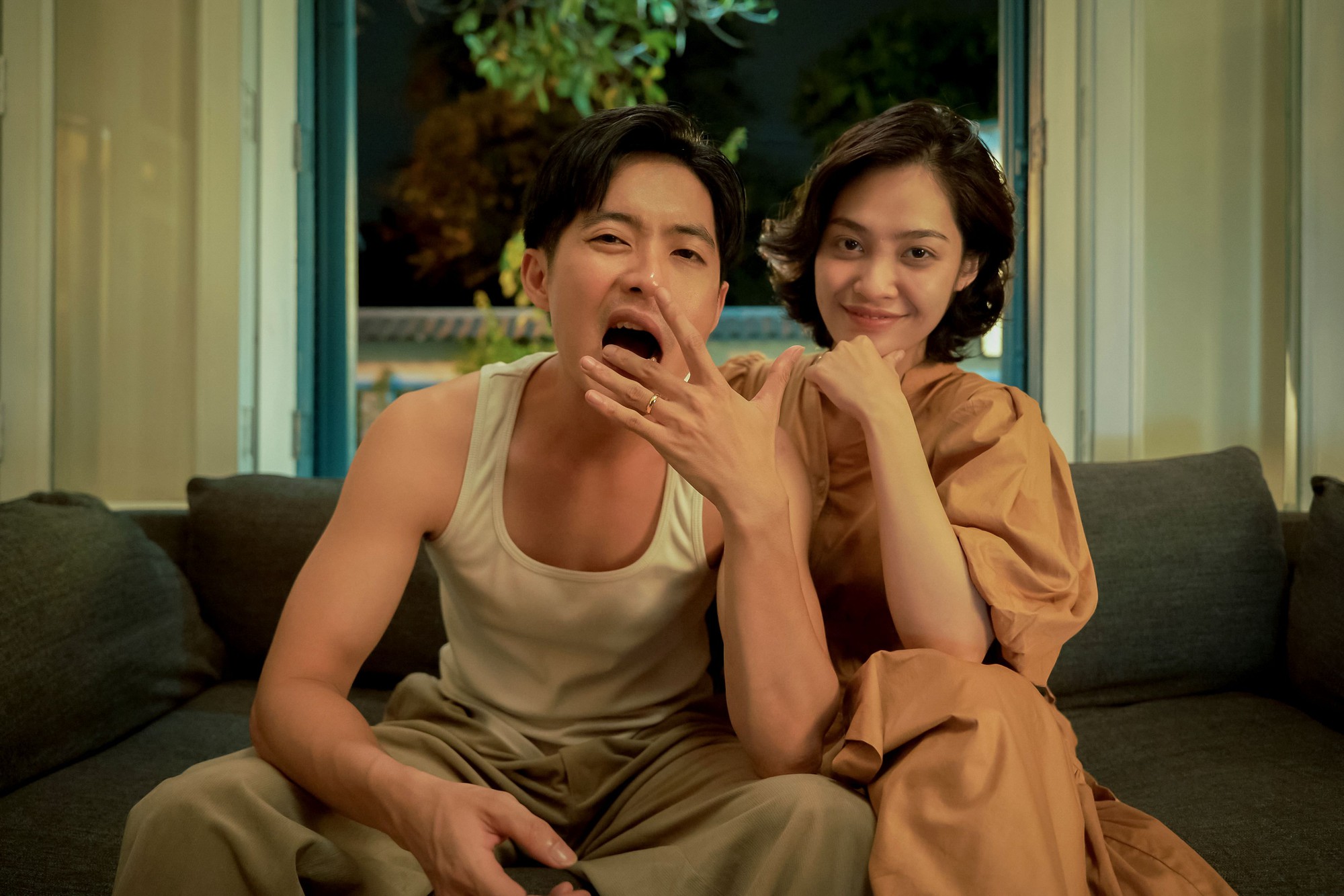 Nông Thúy Hằng lên xe hoa với bạn trai là nam diễn viên? - Ảnh 5. Nông Thúy Hằng lên xe hoa với bạn trai là nam diễn viên? - Ảnh 5.