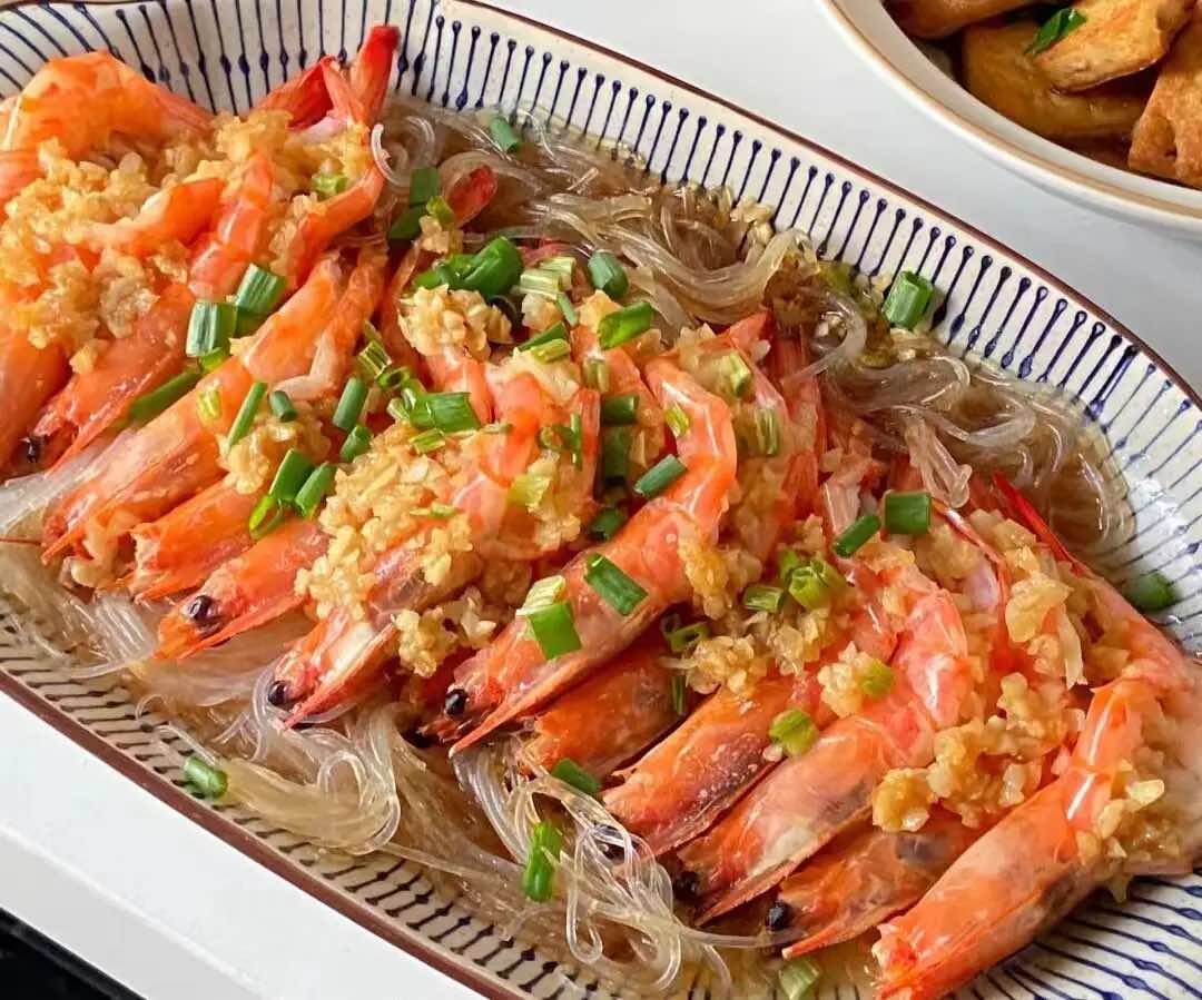 Mùa hè, hãy làm 5 món ăn này: Cách nấu tiện lợi, ngon miệng và tốt cho sức khỏe - Ảnh 3. Mùa hè, hãy làm 5 món ăn này: Cách nấu tiện lợi, ngon miệng và tốt cho sức khỏe - Ảnh 3.