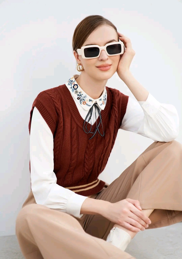 Thổi hồn vào phong cách của bạn với áo gile- Ảnh 3. Thổi hồn vào phong cách của bạn với áo gile- Ảnh 3.