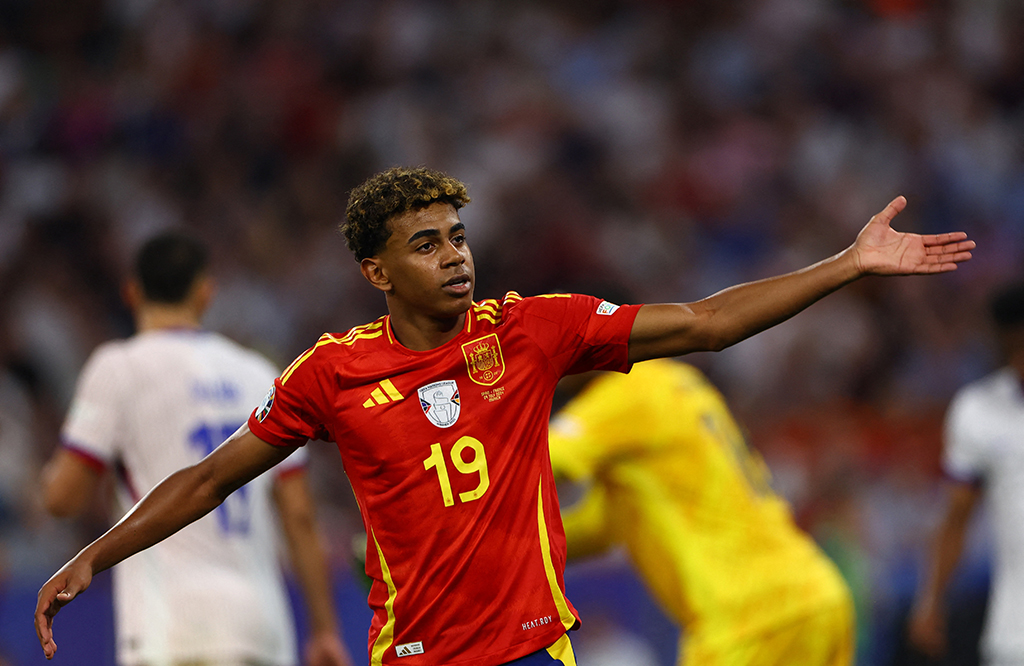 Ai sẽ đoạt giải cầu thủ hay nhất EURO 2024?- Ảnh 1. Ai sẽ đoạt giải cầu thủ hay nhất EURO 2024?- Ảnh 1.