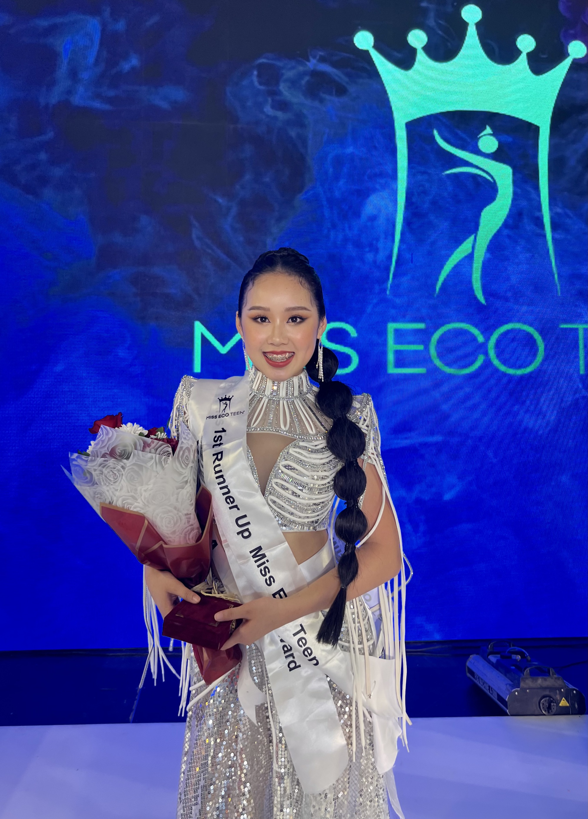 Nhan sắc gốc Việt vừa đăng quang Á hậu 1 Miss Eco Teen International 2023 là ai? - Ảnh 2. Nhan sắc gốc Việt vừa đăng quang Á hậu 1 Miss Eco Teen International 2023 là ai? - Ảnh 2.