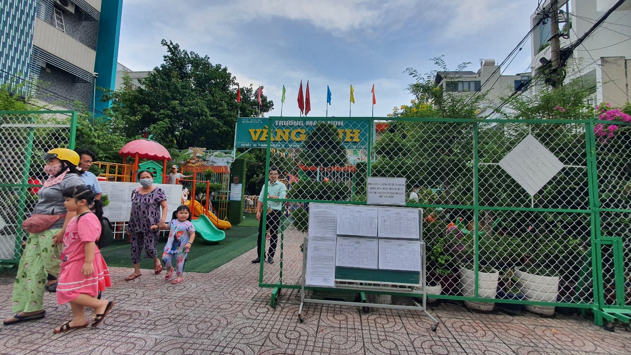 Tuyển sinh đầu cấp TP.HCM: Bao giờ tuyển sinh đợt 2?- Ảnh 1. Tuyển sinh đầu cấp TP.HCM: Bao giờ tuyển sinh đợt 2?- Ảnh 1.