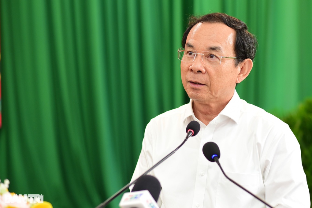 Bí thư Nguyễn Văn Nên yêu cầu TP Thủ Đức chuẩn bị đội hình nhiệm kỳ tới - 1 Bí thư Nguyễn Văn Nên yêu cầu TP Thủ Đức chuẩn bị đội hình nhiệm kỳ tới - 1