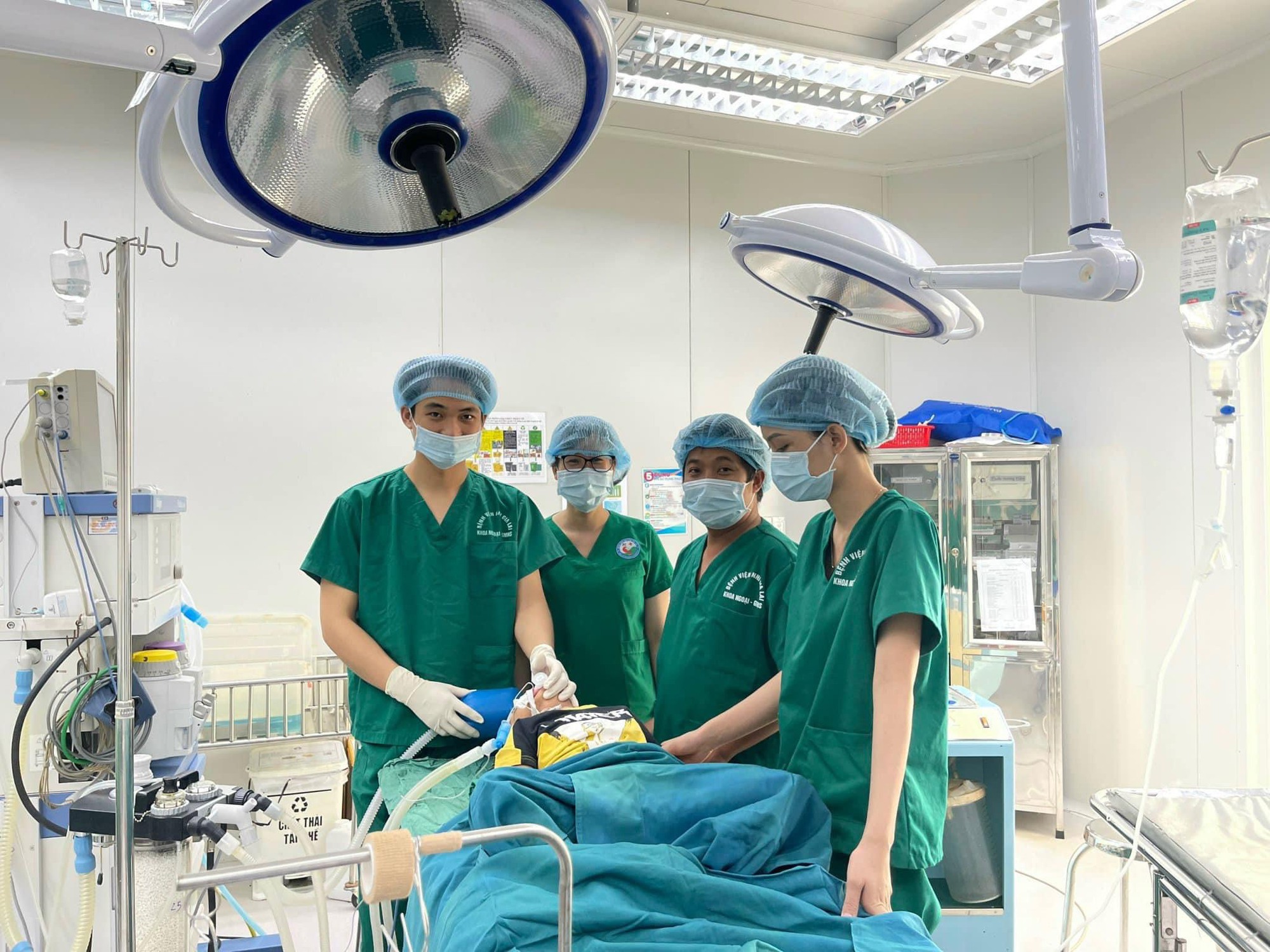 Hi hữu, phát hiện một trẻ mọc răng trong khoang mũi - Ảnh 1. Hi hữu, phát hiện một trẻ mọc răng trong khoang mũi - Ảnh 1.