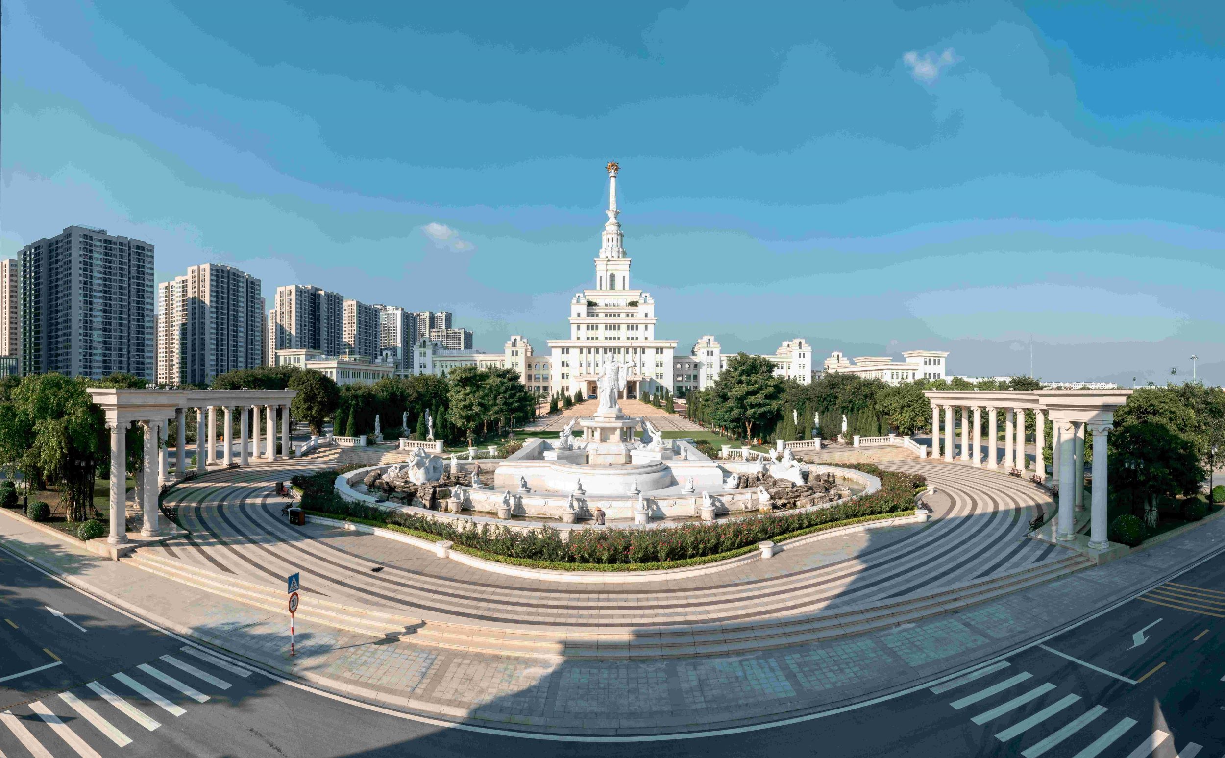 Trường Đại học VinUni - đại học tinh hoa và tư thục phi lợi nhuận đầu tiên tại Việt Nam, tọa lạc tại đại đô thị Vinhomes Ocean Park (Gia Lâm, Hà Nội) Trường Đại học VinUni - đại học tinh hoa và tư thục phi lợi nhuận đầu tiên tại Việt Nam, tọa lạc tại đại đô thị Vinhomes Ocean Park (Gia Lâm, Hà Nội)
