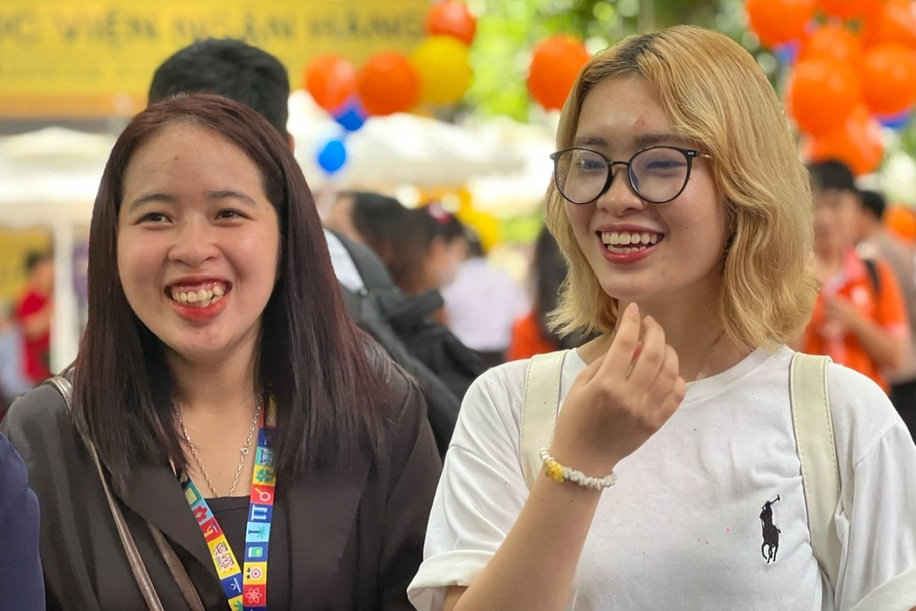 Điểm chuẩn dự báo của ĐH Khoa học Tự nhiên Hà Nội, ngành cao nhất 35,5 - 1 Điểm chuẩn dự báo của ĐH Khoa học Tự nhiên Hà Nội, ngành cao nhất 35,5 - 1